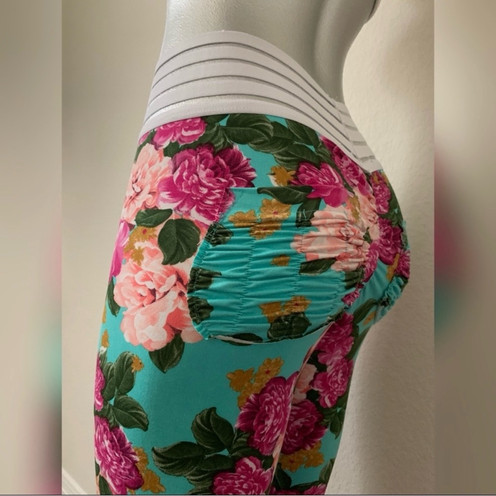Cute Booty Lounge Rose Leggings SzXS